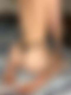 fansly vikki1 profile photo  