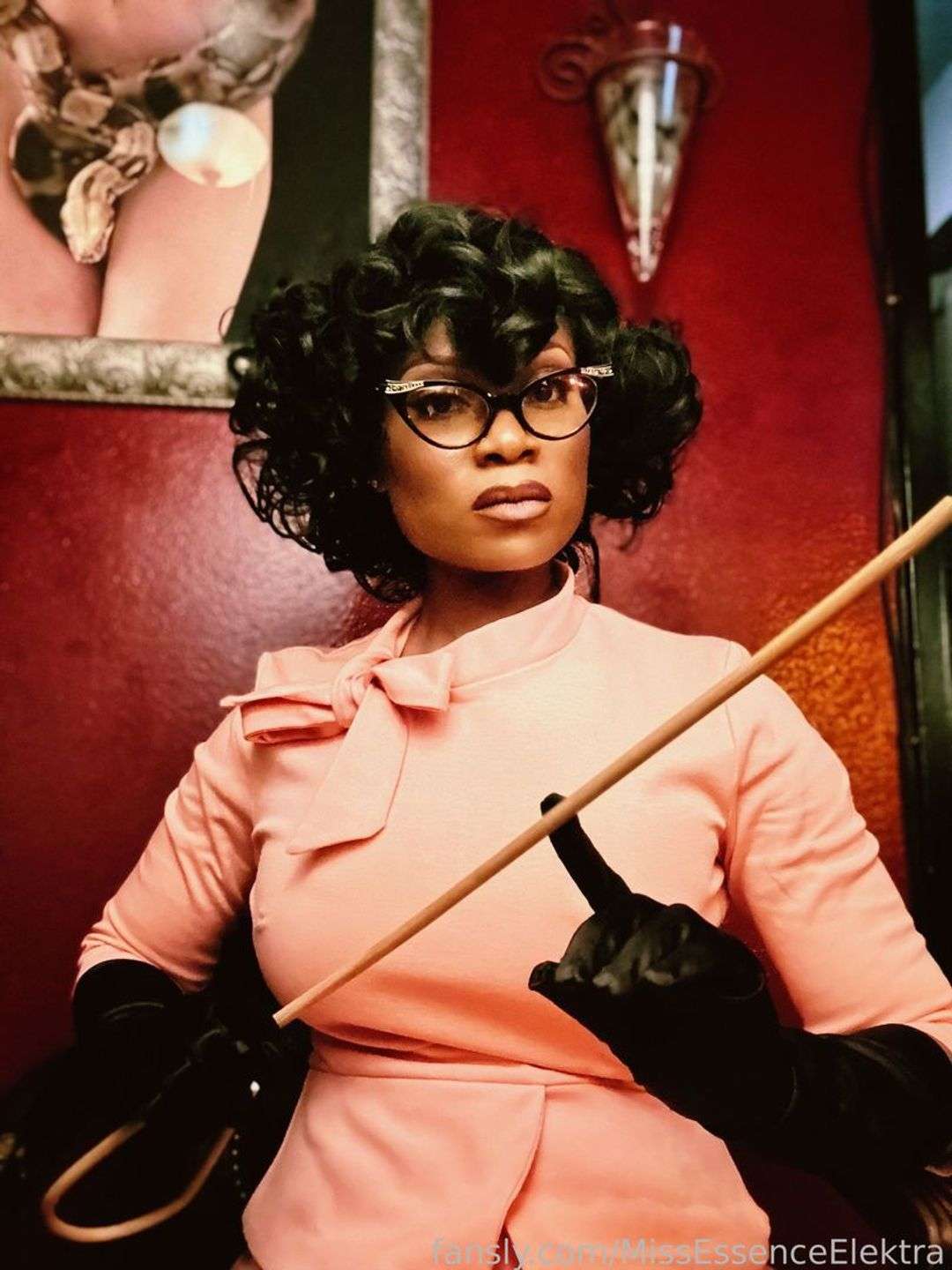 fansly MistressEssenceElekt profile photo  