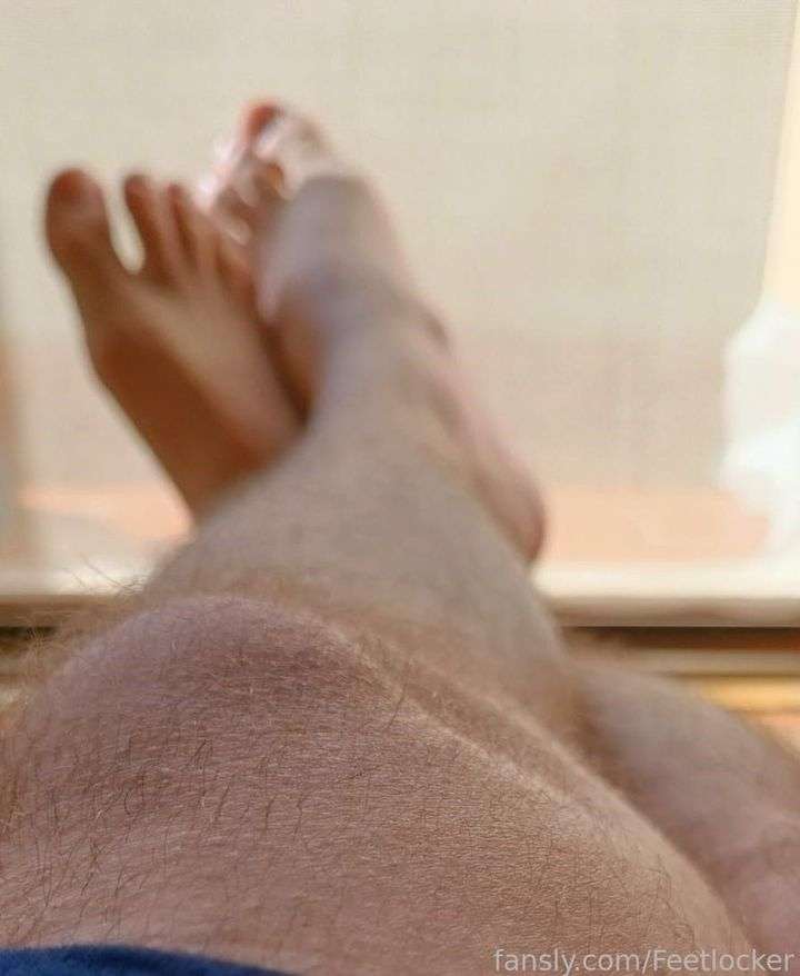 fansly Feetlocker profile photo  