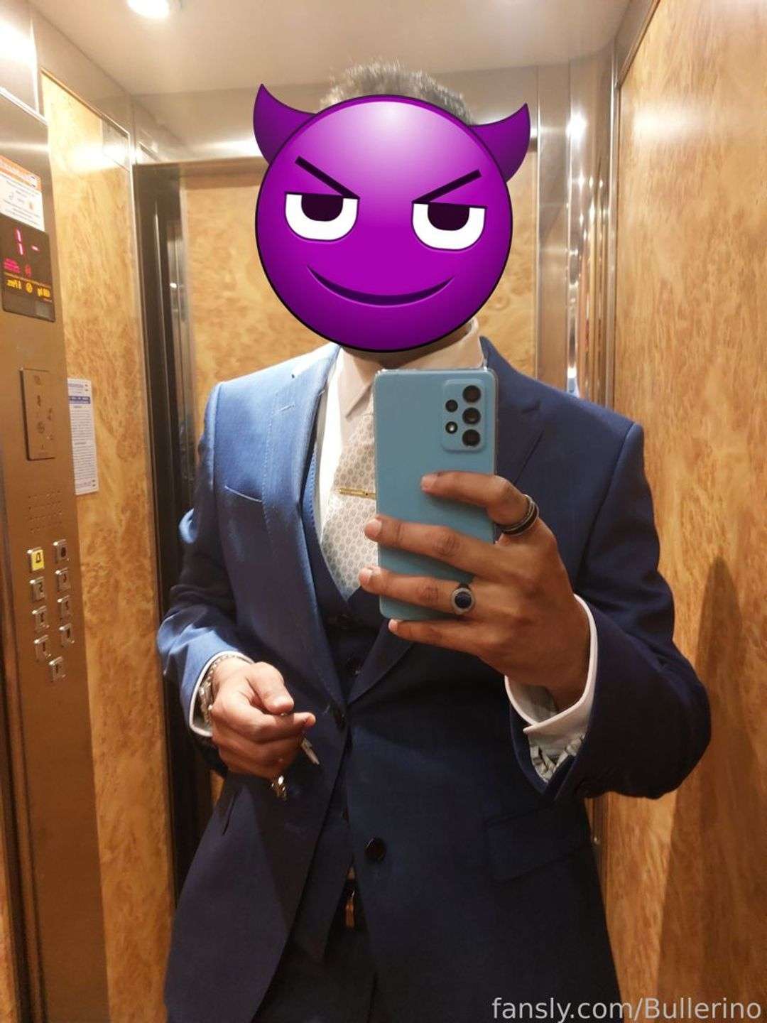 fansly Bullerino profile photo  