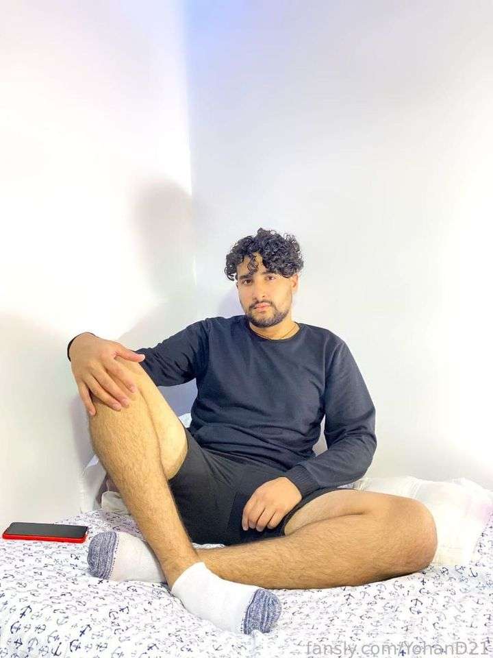 fansly YohanD21  profile photo  