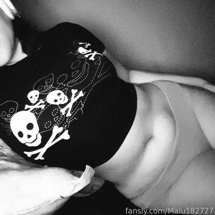 fansly lunamiyu profile photo  