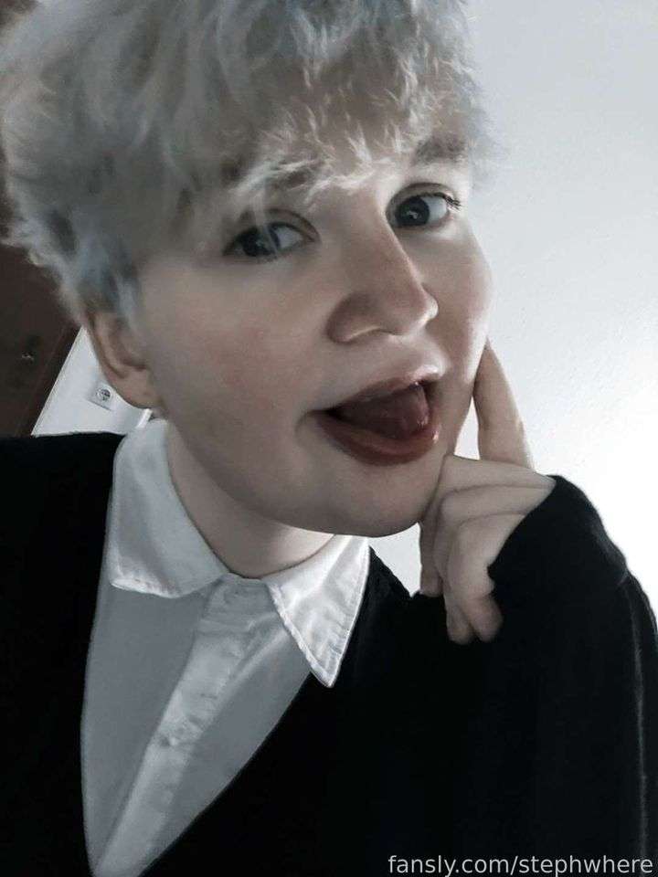 fansly steph profile photo  