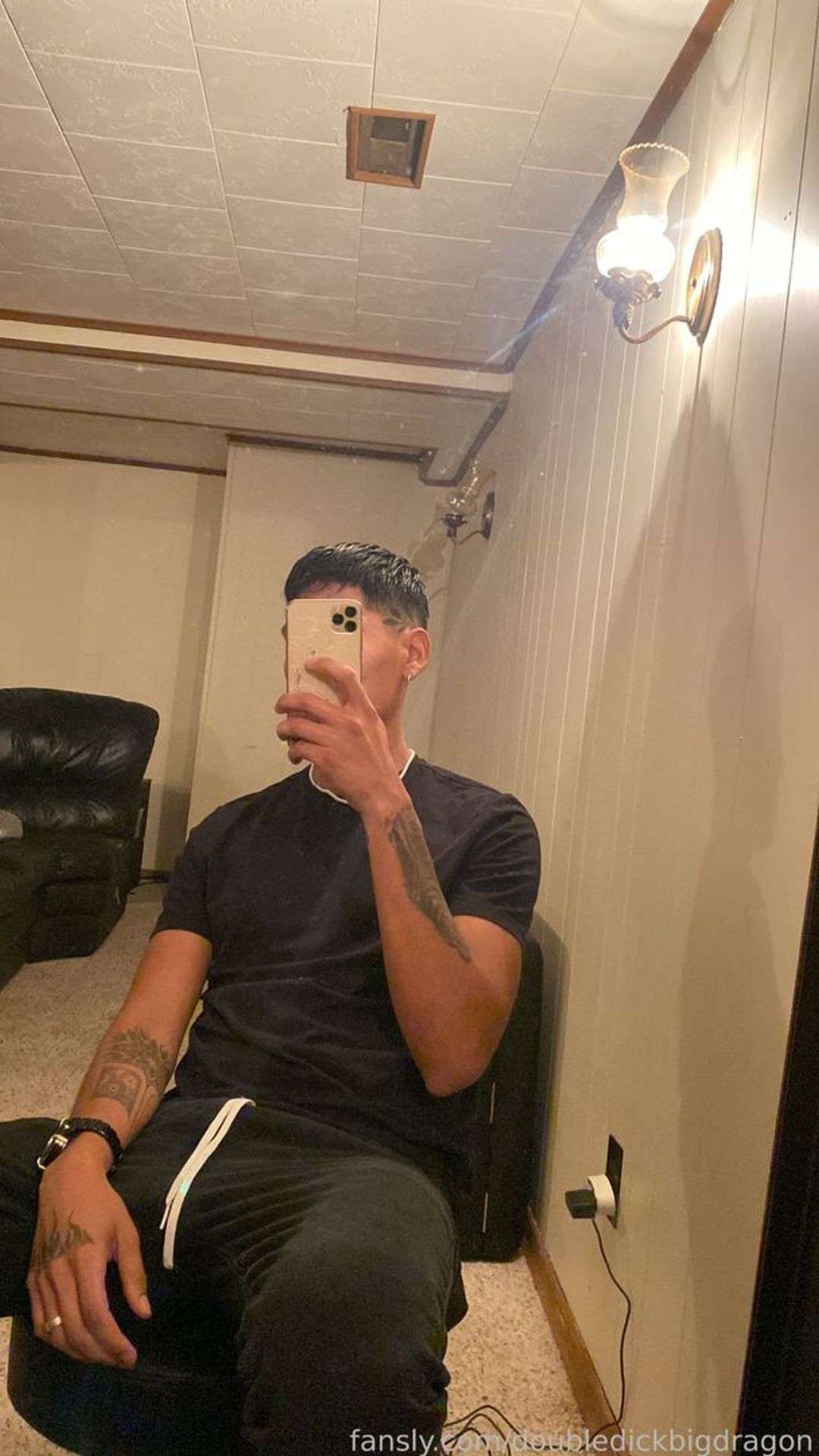 fansly doubledickbigdragon profile photo  