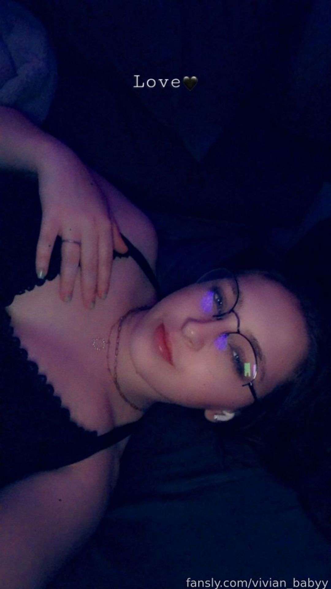 fansly Vivian🤍🤍 profile photo  