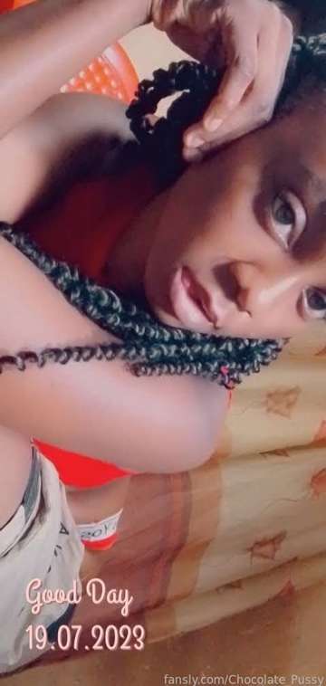 fansly 🍑Chocolate_Pu$$y🍫 profile photo  