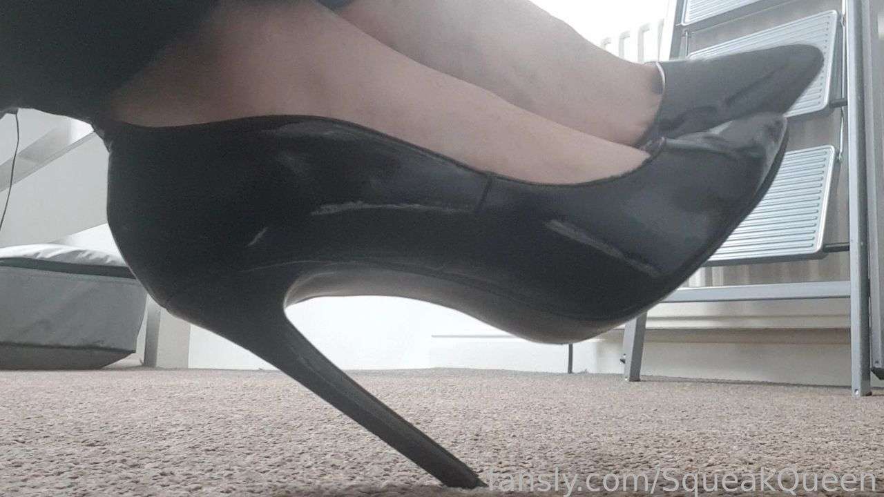 fansly SqueakQueen profile photo  