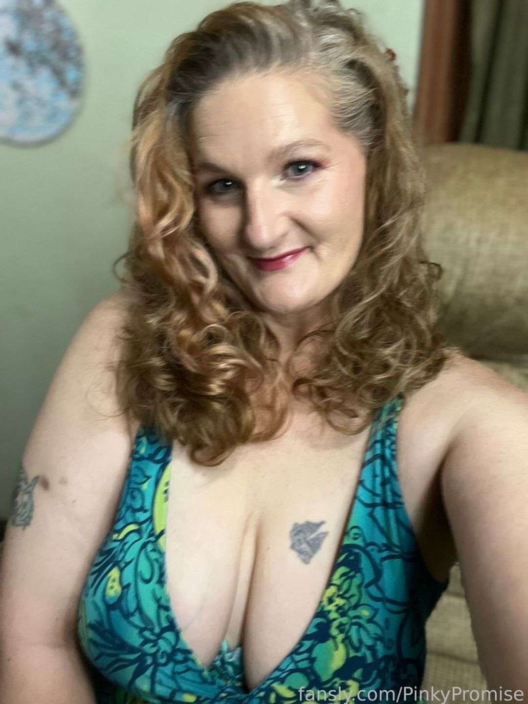 fansly PinkyPromise profile photo  