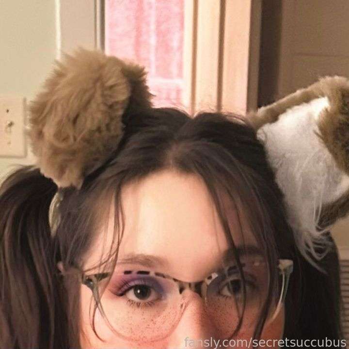 fansly jules ☁️🌜 profile photo  