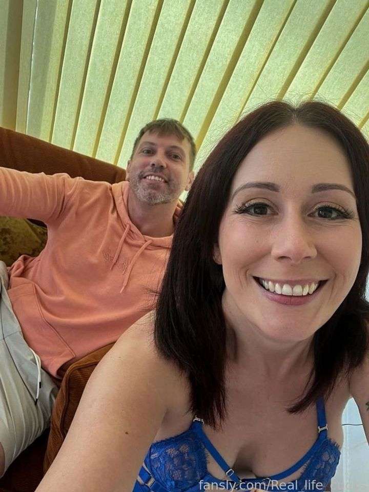 fansly Real_life_cucks profile photo  