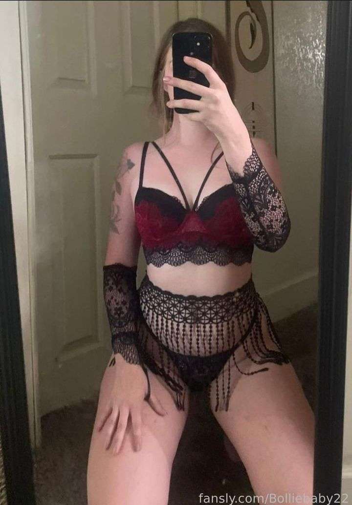 fansly Mistress Bollié profile photo  