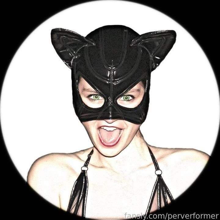 fansly perverformer profile photo  