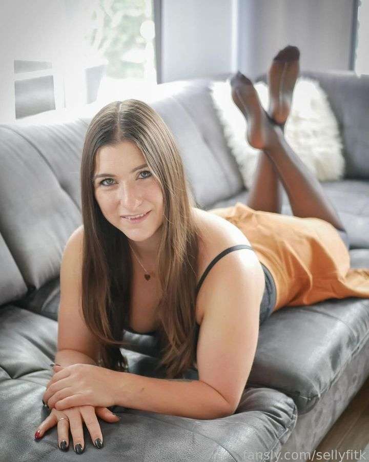 fansly sellyfitk profile photo  