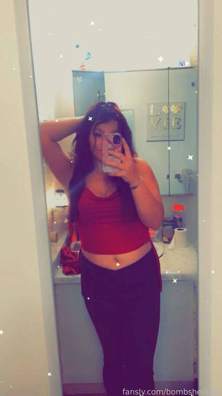 fansly bombshelltwo profile photo  