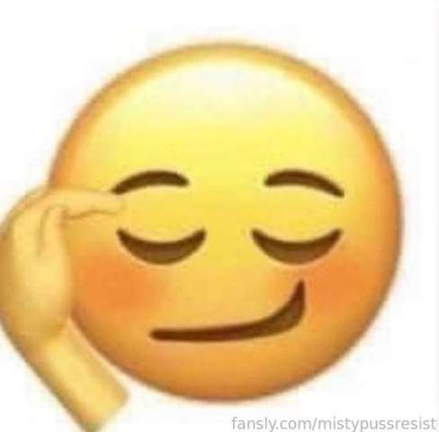 fansly mistypussresist profile photo  