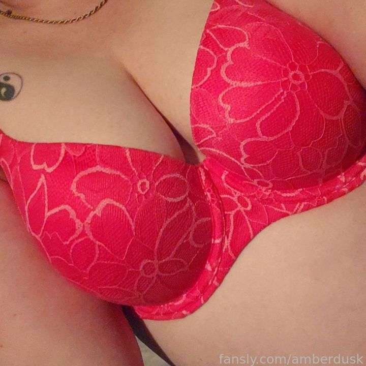 fansly Amber Dusk profile photo  