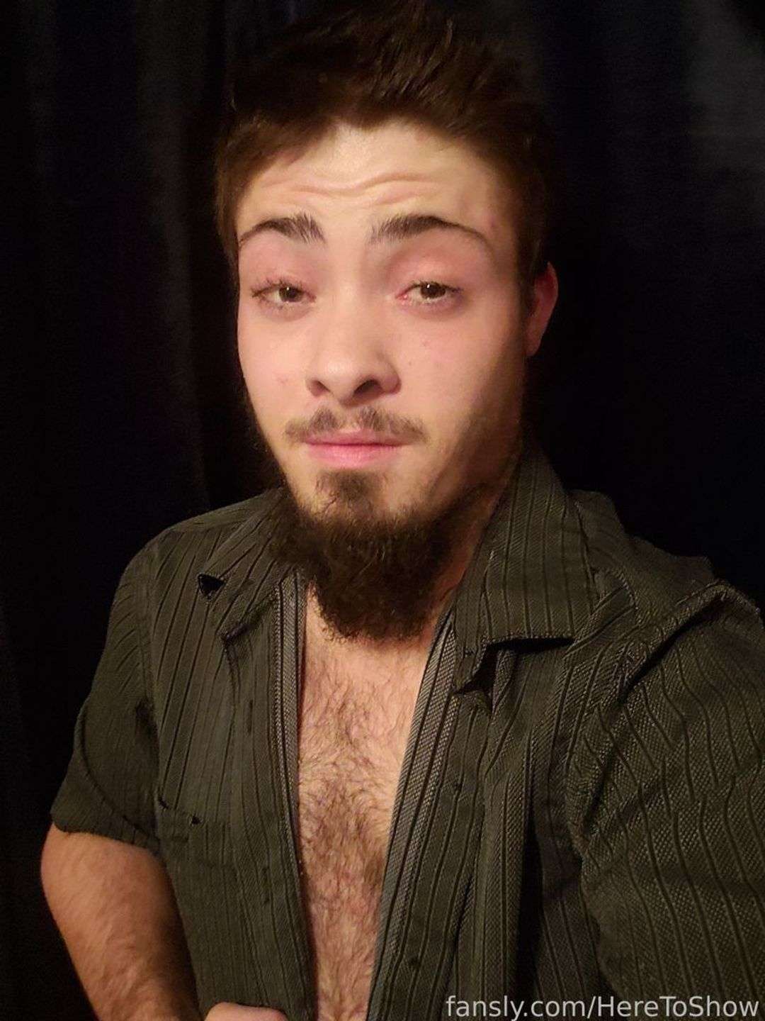 fansly HereToShow profile photo  