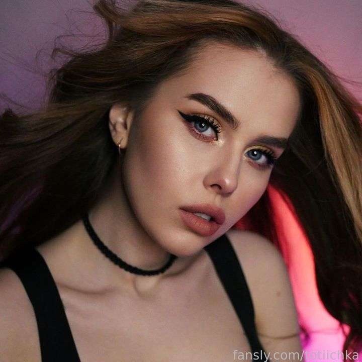 fansly Alena profile photo  