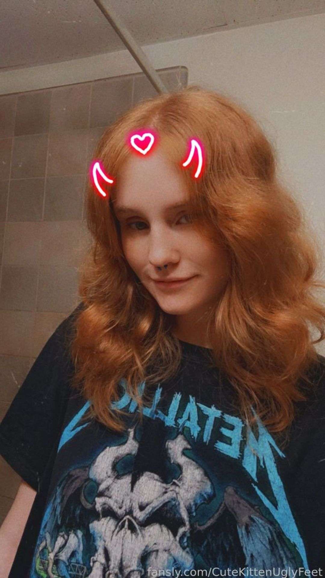 fansly CuteKittenUglyFeet profile photo  