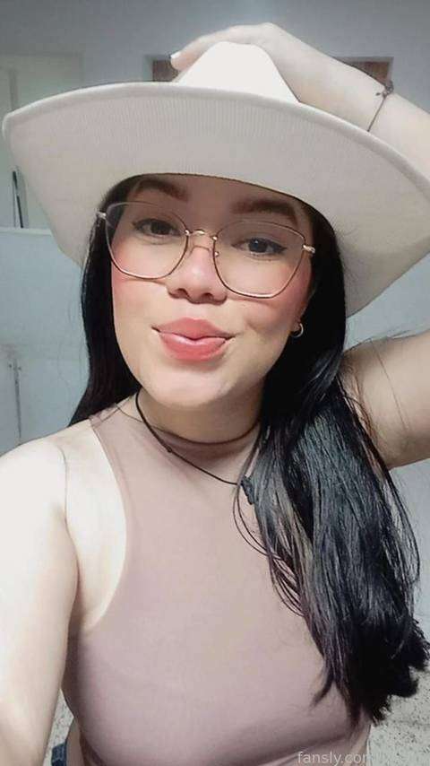 fansly Lily-98 profile photo  