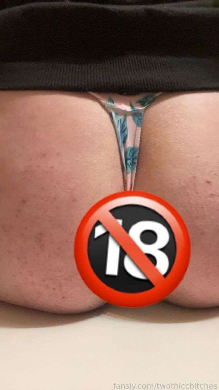 fansly twothiccbitches profile photo  