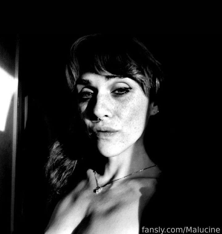 fansly Malucine profile photo  