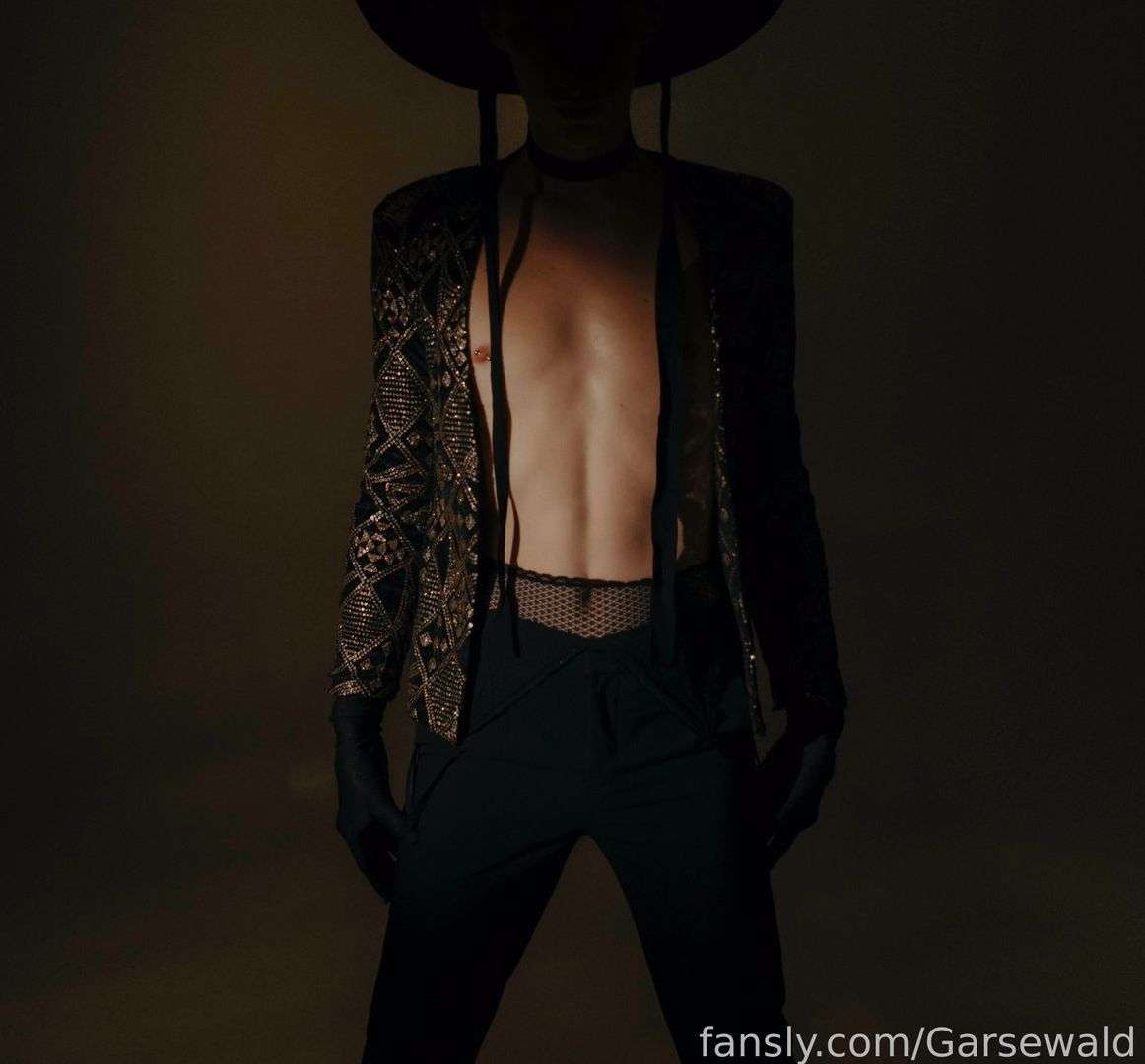 fansly Garsewald profile photo  
