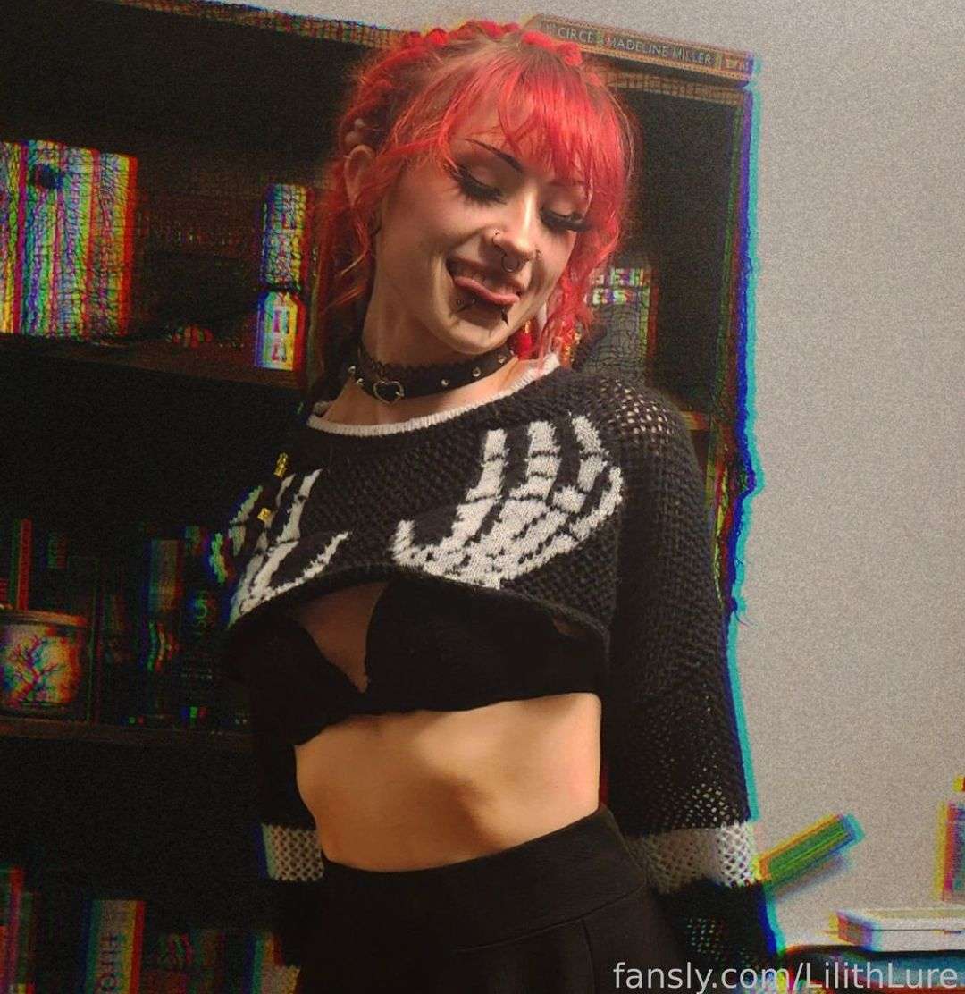 fansly LilithLure profile photo  