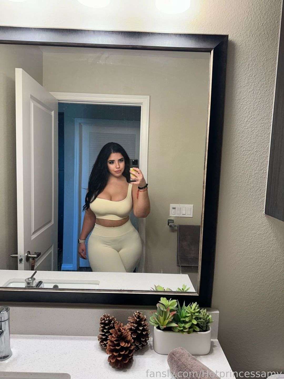 fansly Princess Amy profile photo  