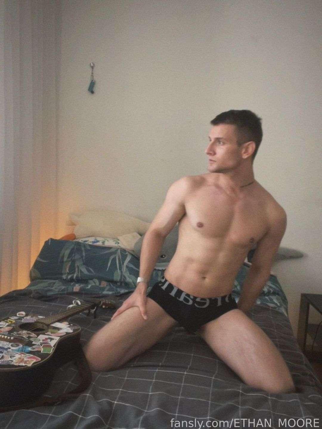 fansly ETHAN_MOORE profile photo  