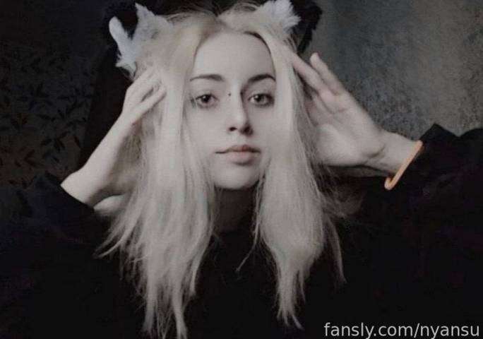 fansly nyansu profile photo  