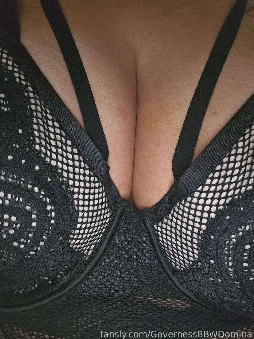 fansly GovernessBBWDomina profile photo  