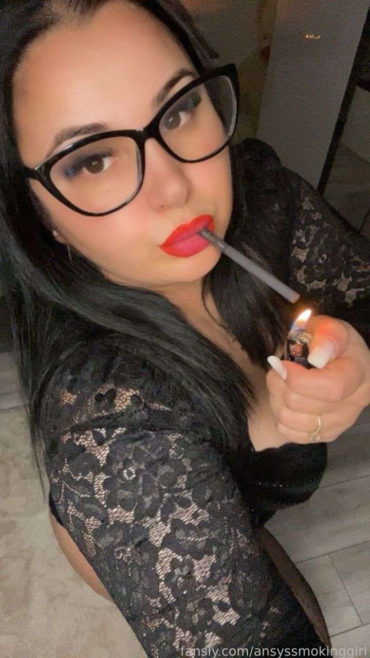 fansly Anays profile photo  
