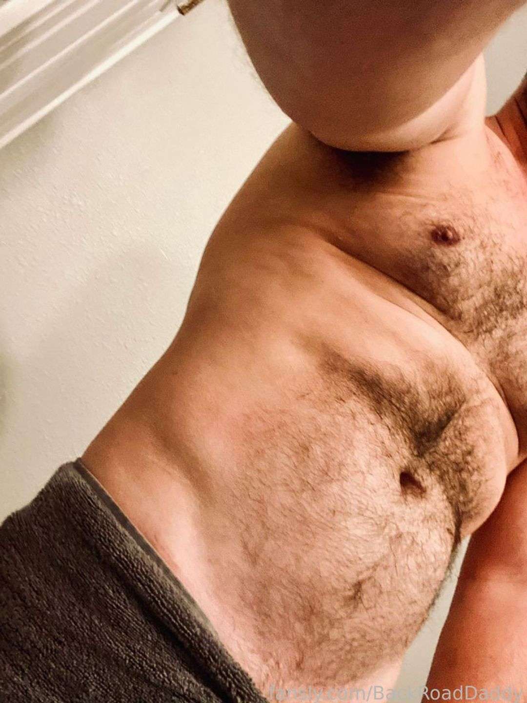 fansly BackRoadDaddy profile photo  