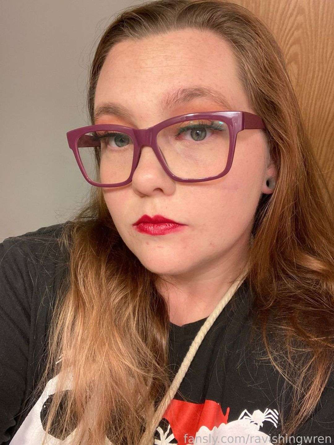 fansly ravishingwren profile photo  