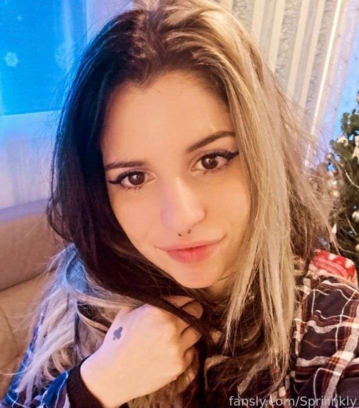 fansly Spriiinkly profile photo  
