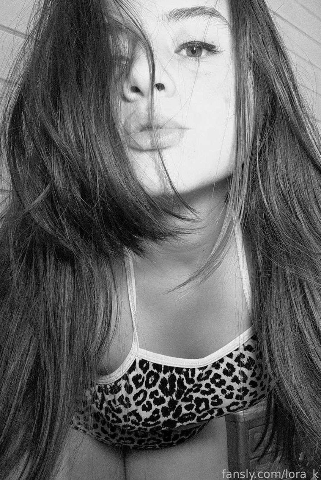 fansly lora_k profile photo  