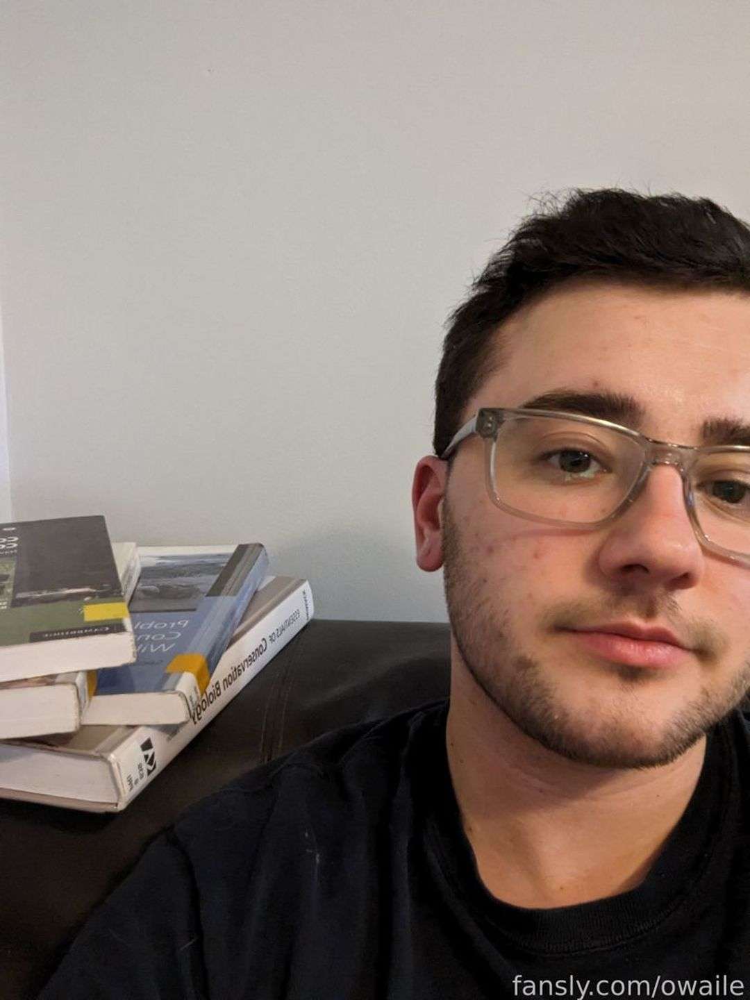 fansly owaile profile photo  