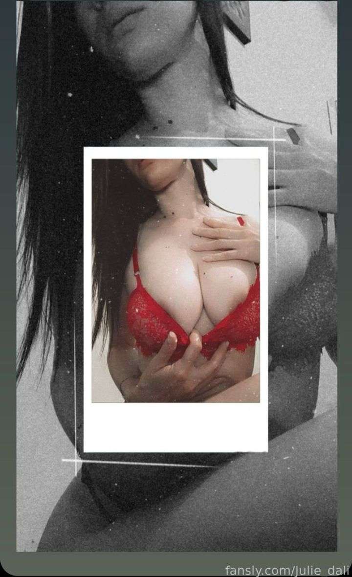 fansly Julie_dali profile photo  