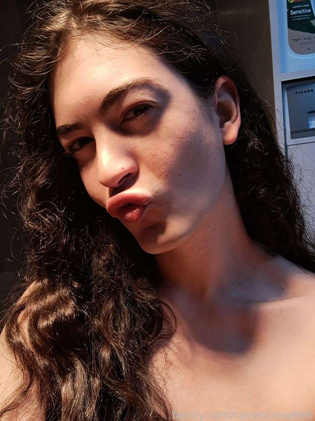 fansly RAVEN<3 profile photo  