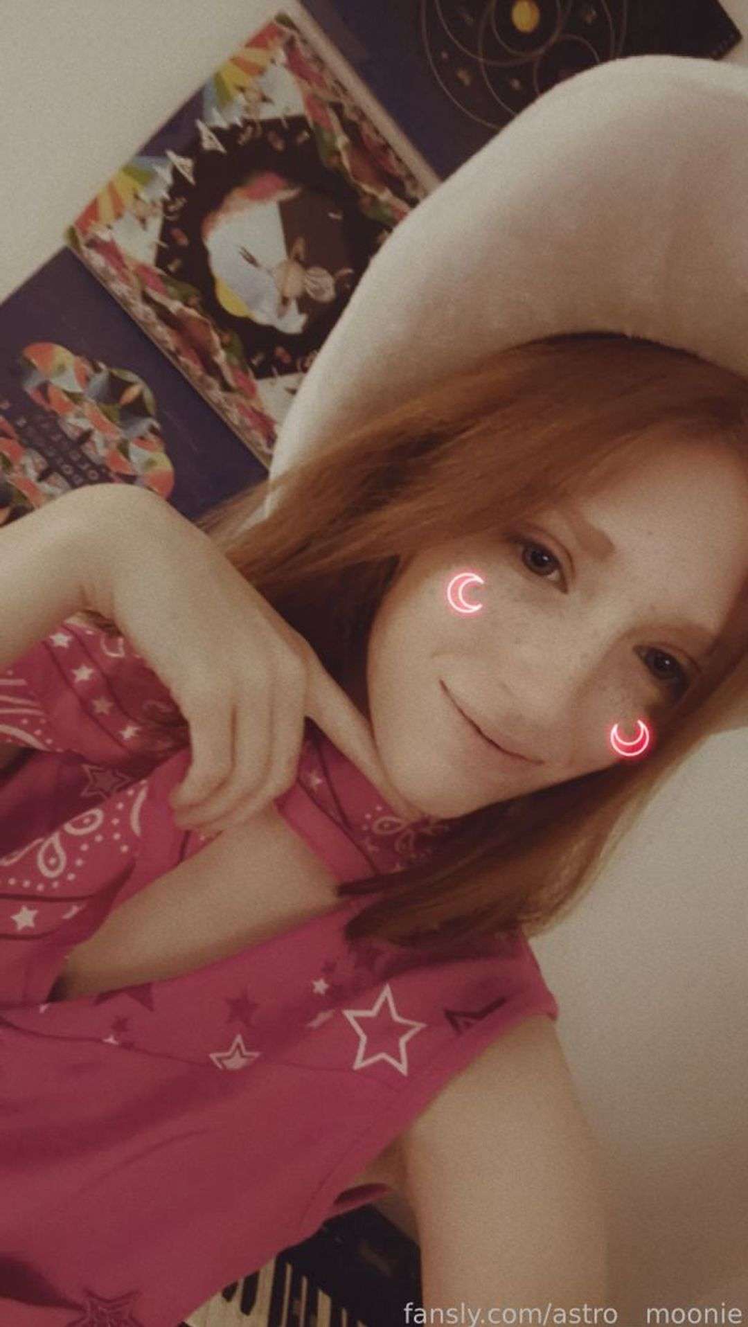 fansly ash profile photo  