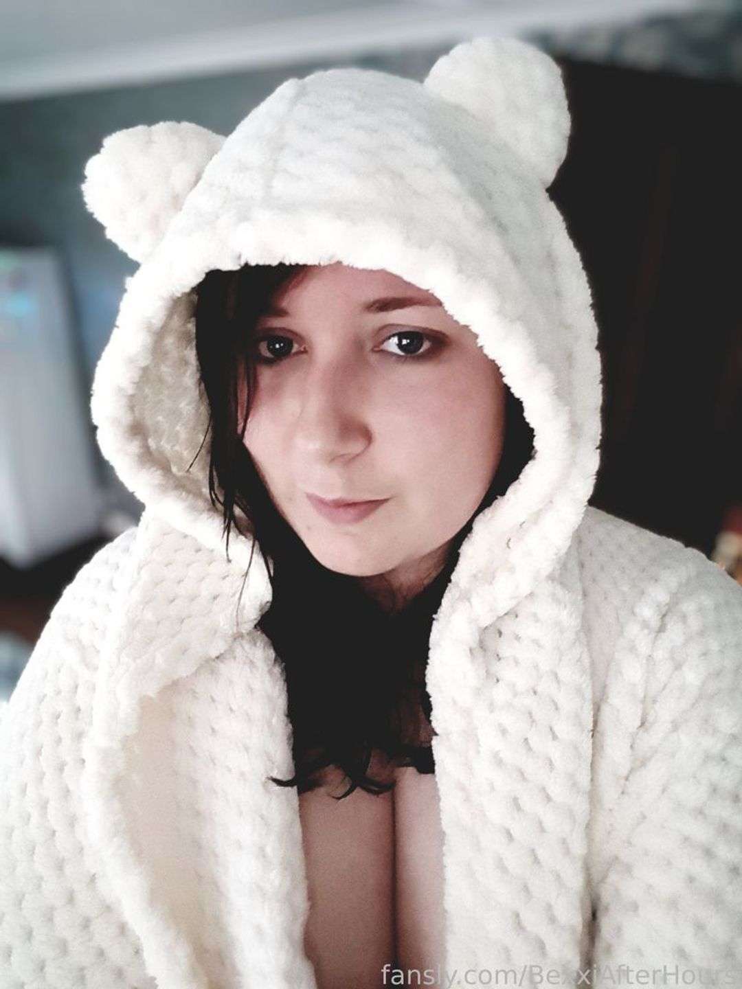 fansly BexxiAfterHours profile photo  