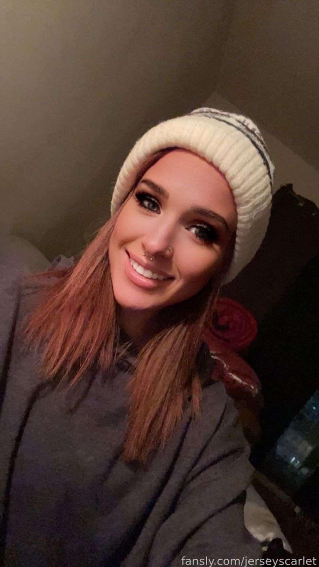 fansly jerseyscarlet profile photo  