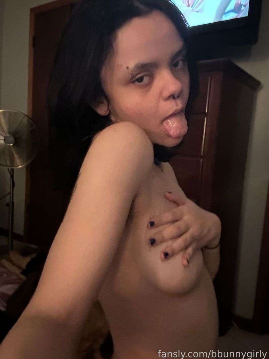 fansly bbunnygirly profile photo  