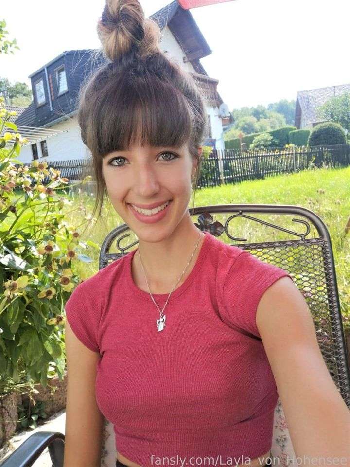 fansly Layla_von_Hohensee profile photo  