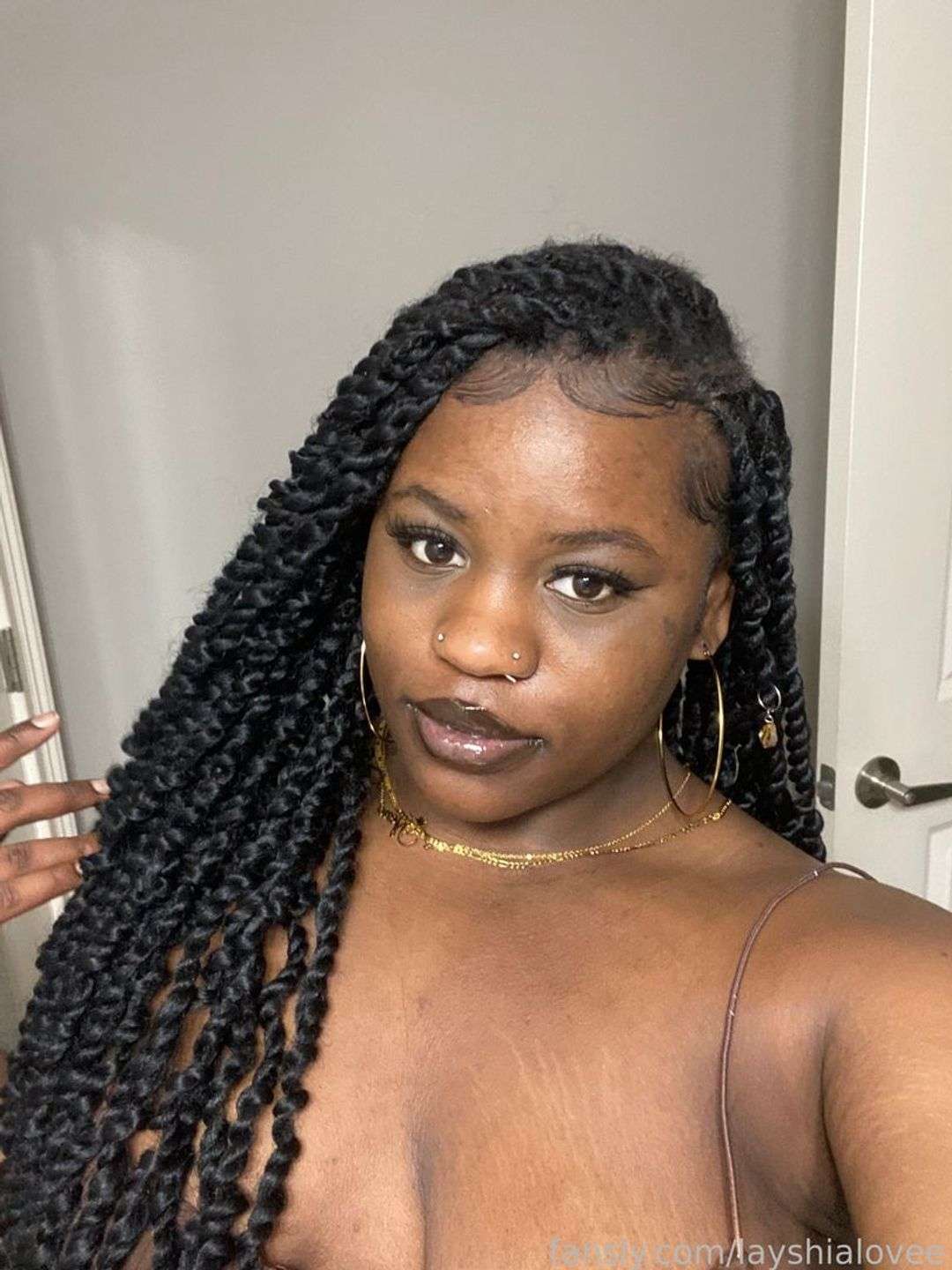 fansly ᴍꜱ. ᴄʀᴇᴀᴍᴇʀ 👅🍦💦 profile photo  