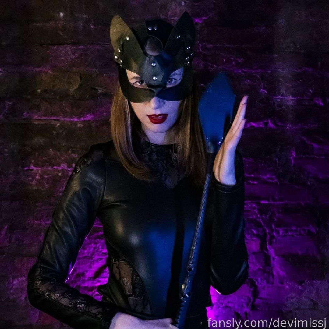 fansly devimissj profile photo  