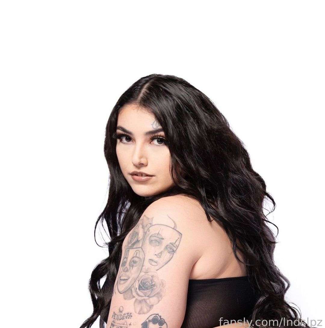 fansly lndslpz profile photo  