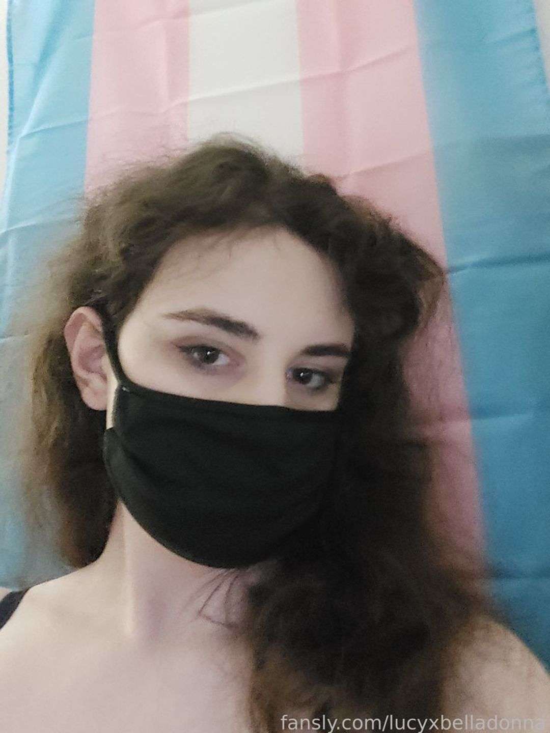 fansly lucyxbelladonna profile photo  