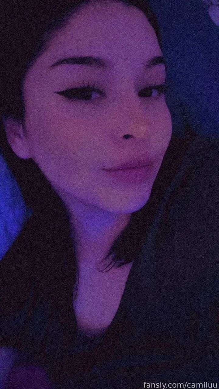fansly camiluu profile photo  